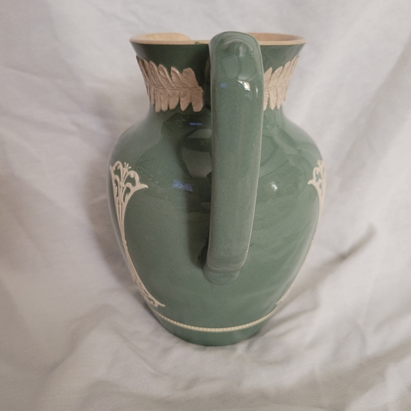 Antique Wardle Pitcher | Angels | Late 1800s - Picture 4 of 12